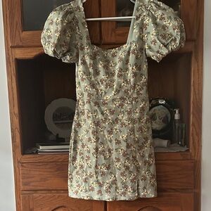 Trixxi Floral Puff Sleeve Mini Dress - Cream and Brown